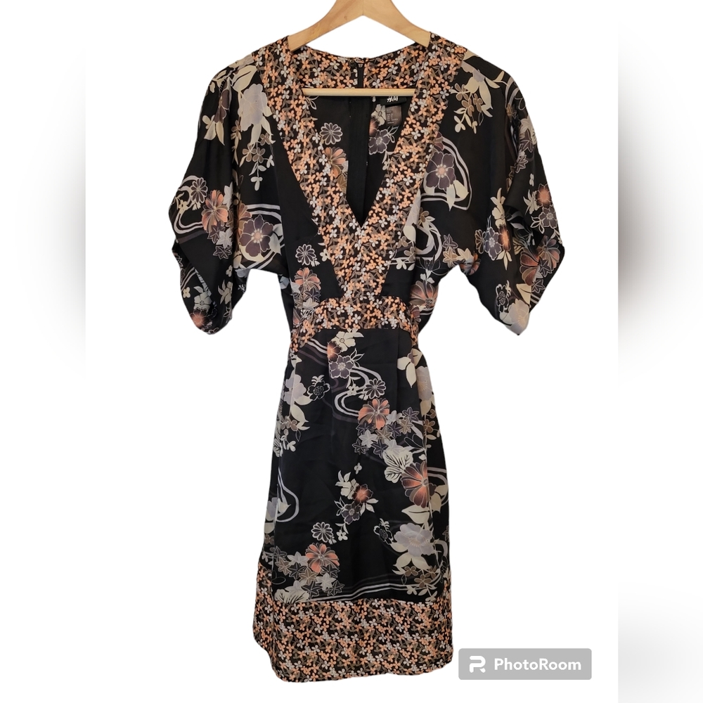 H&M Women's Black Floral Print Dress Size 4